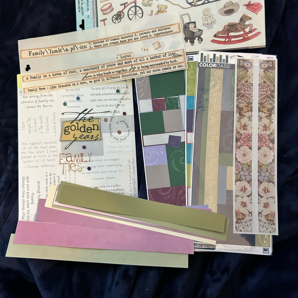 Colorbok Scrapbook Heritage/Family Paper Assortment
